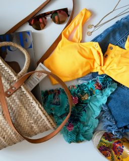 Cruise tip! 🛳️ Keep a small carry-on with your essentials: swimsuit, meds, chargers, and a fresh outfit. You’ll be ready the minute you board! 🌊What’s your must-have carry-on item?