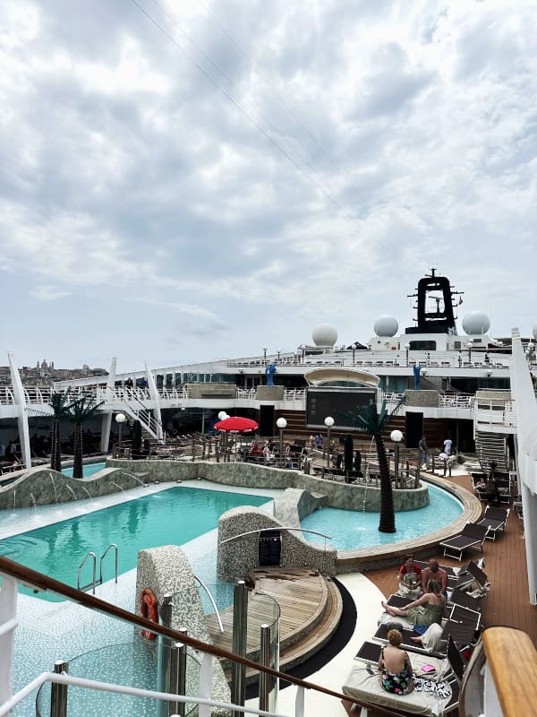 MSC Splendida Main Pool