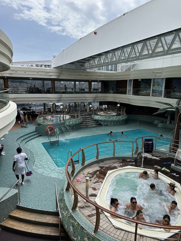 MSC Splendida Covered Pool