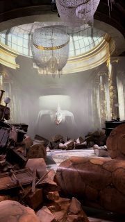 Warner Bros. Studio Tour London – Gringotts DragonThis is the Ukrainian Ironbelly dragon from Gringotts Bank, one of the most impressive animatronics at the Warner Bros. Studio Tour.It sits on top of Gringotts and is part of the break-in scene in Harry Potter and the Deathly Hallows: Part 2. Seeing it up close shows just how massive and detailed the set design and effects work really are.If you’re planning a Harry Potter Studio Tour in London, Gringotts is one of the standout stops you don’t want to miss.#WarnerBrosStudioTourLondon #HarryPotterStudioTour #Gringotts #GringottsDragon #DeathlyHallows #HarryPotterFans #LondonTravel #UKTravel #FilmLocations